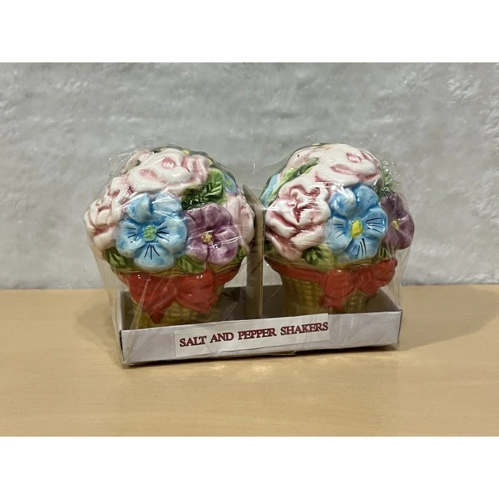 Ceramic Floral Basket Salt & Pepper Shakers Set in Box Multicolor Spring
